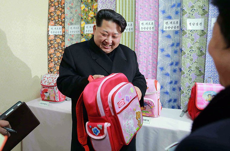 Nhung hinh anh moi nhat ve ong Kim Jong-un-Hinh-8